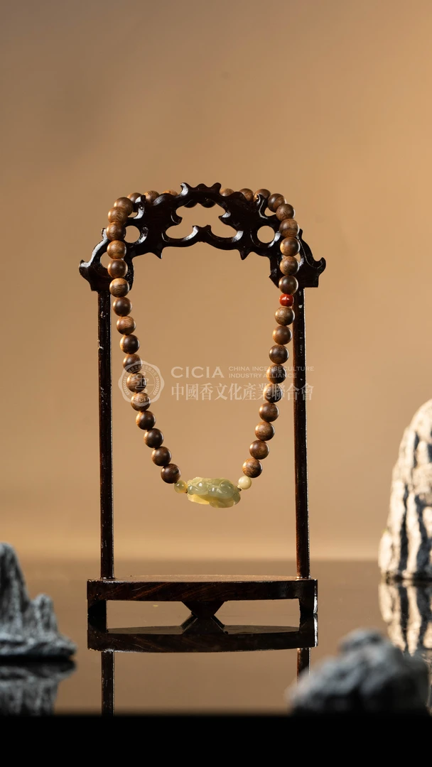 沉香CICIA沉香越南大蚁穴绿奇楠CICIA-026