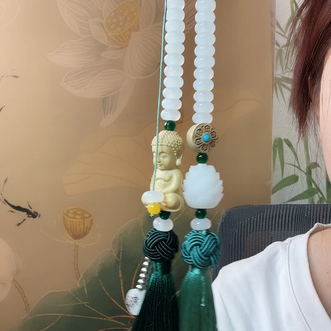 锌合金绿色车挂件