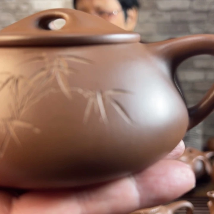 暮***色紫砂艺术展是中华传统