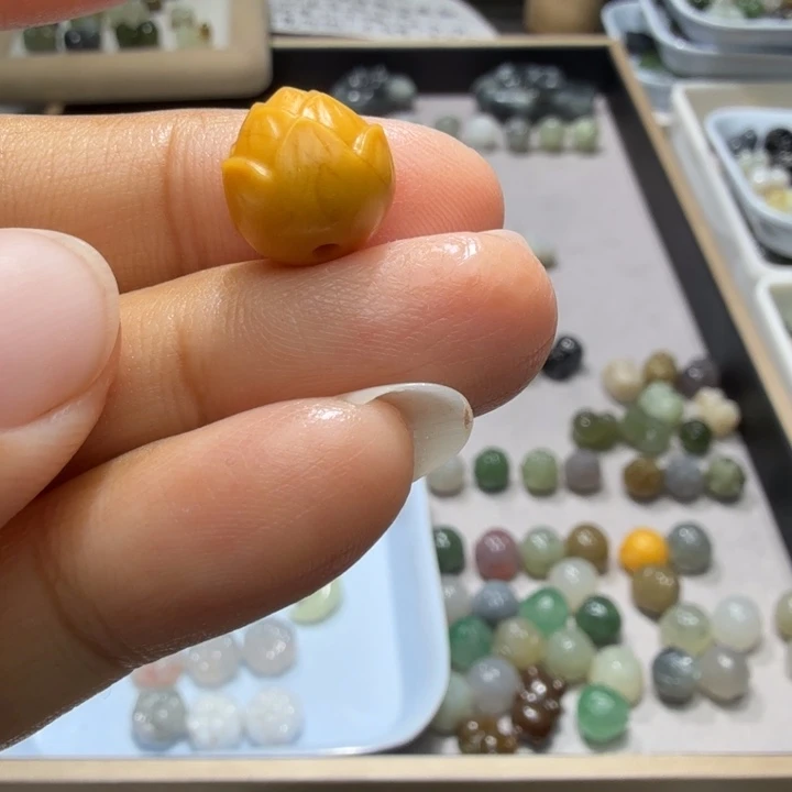 未镶嵌和田玉珠宝半成品微瑕不退换