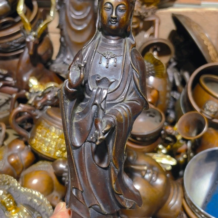 铜的。全清了。一件不留！不磨叽