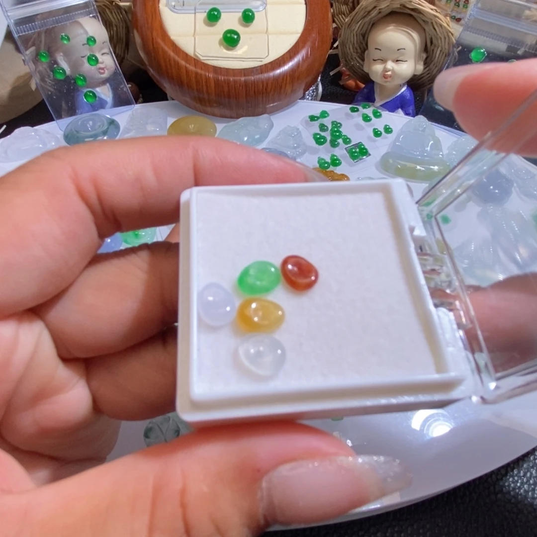 未镶嵌定制翡翠翡翠