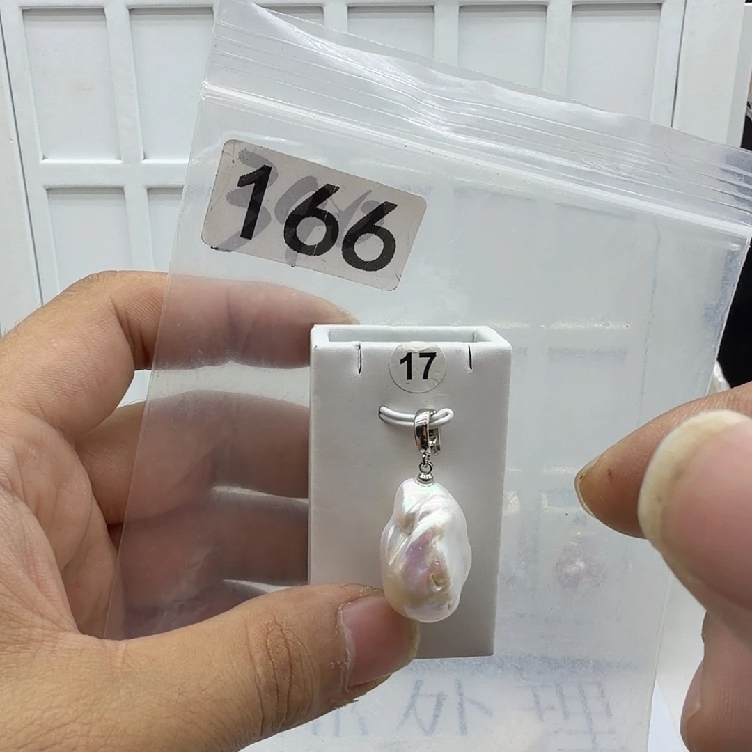 淡水珍珠颈饰合金