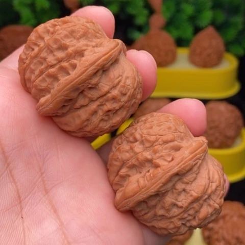 把件文玩核桃血麒麟40全品