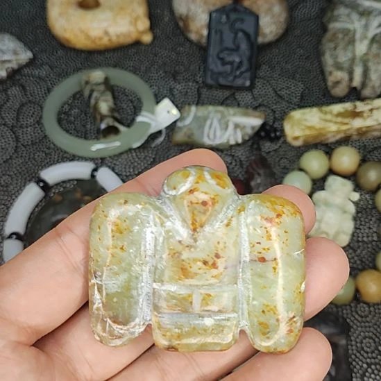 把件龙脊菩提物件优美，欢迎咨询