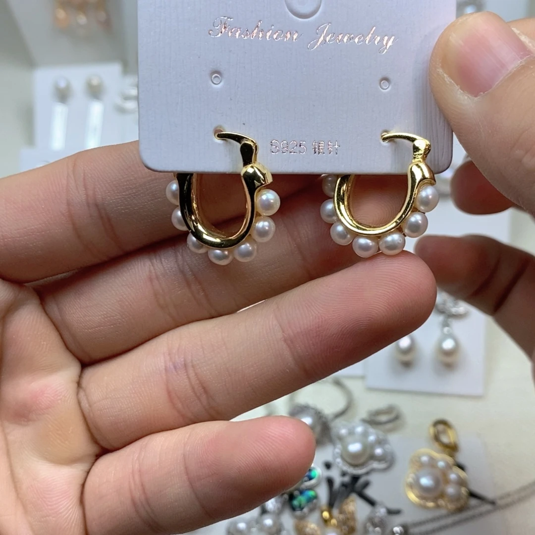 耳饰淡水珍珠未镶嵌