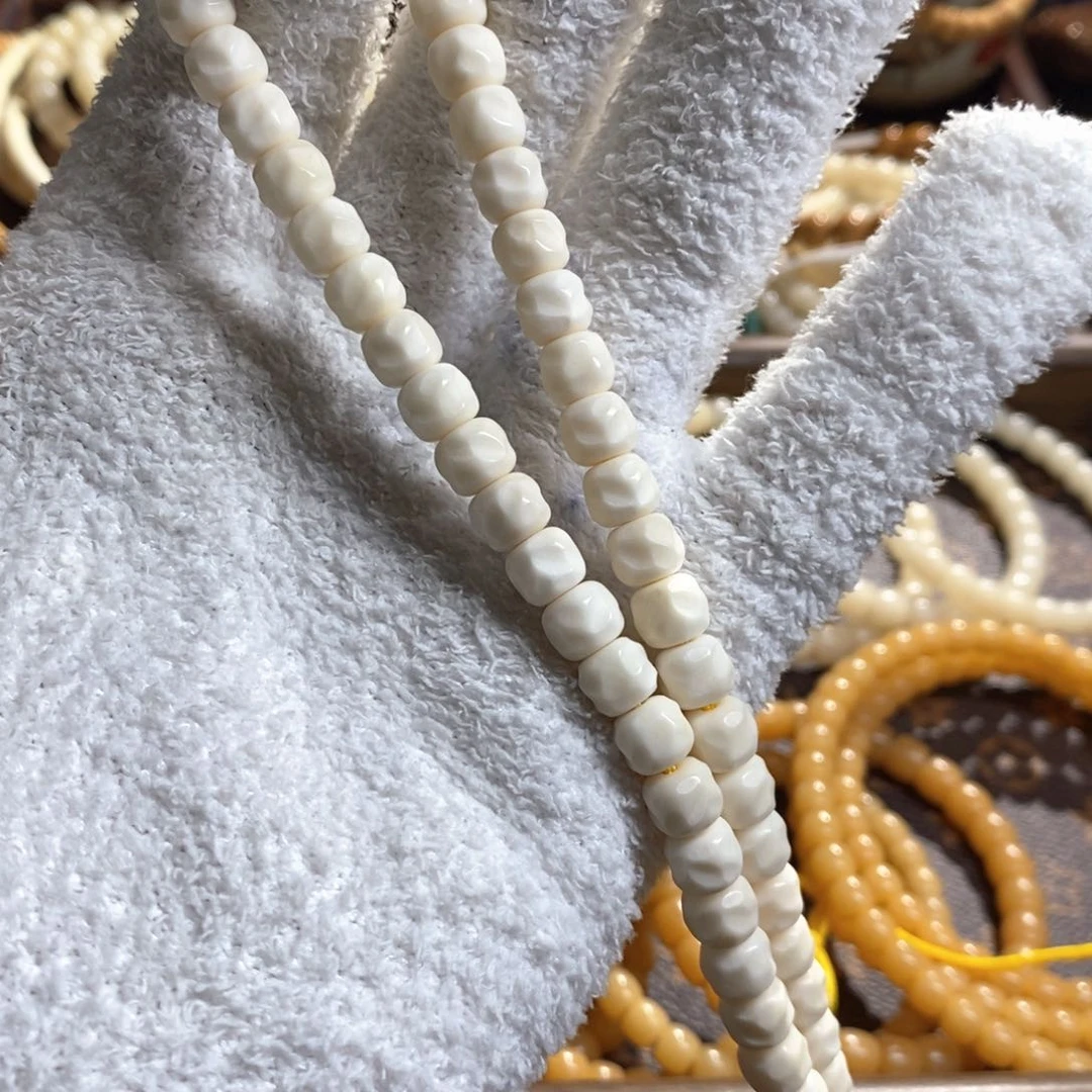 白玉菩提手串霍*白玉菩提