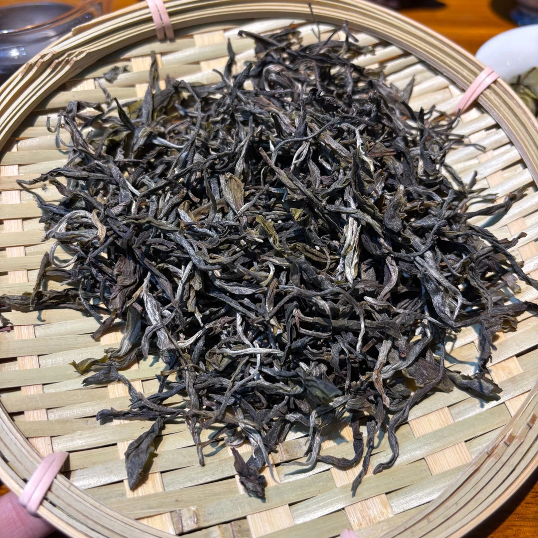 [大山的茶] 2025 那卡 中小叶种鲜爽甜古树纯料普洱茶