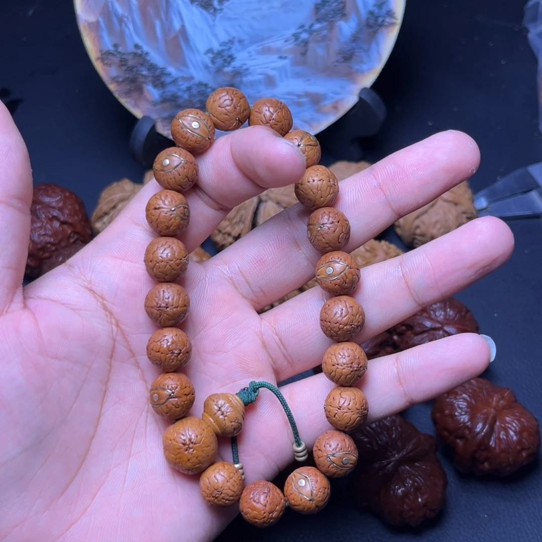 文玩核桃回血直播间