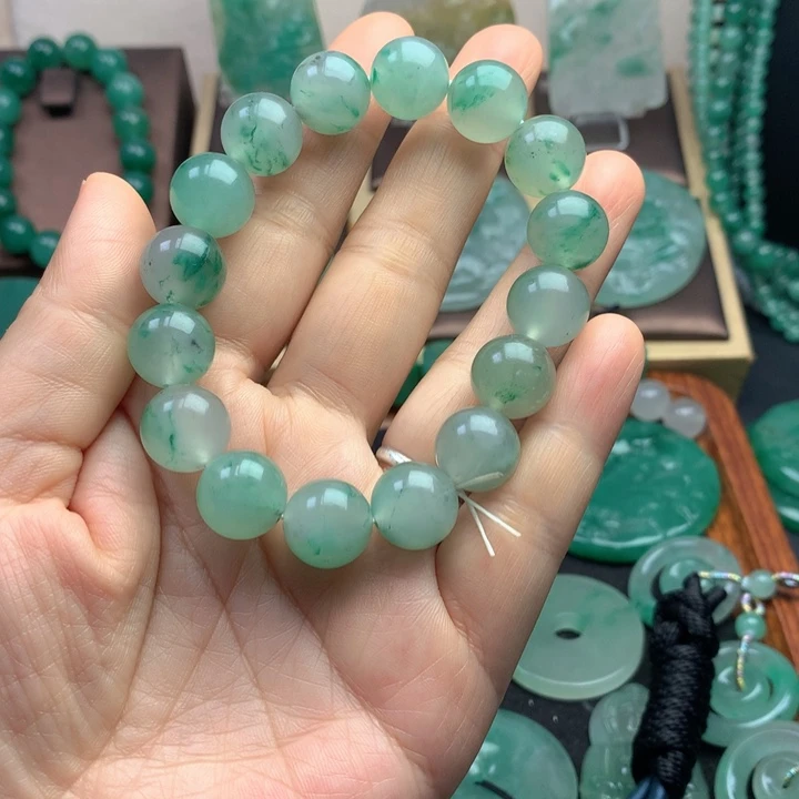 未镶嵌石英质玉珠宝半成品