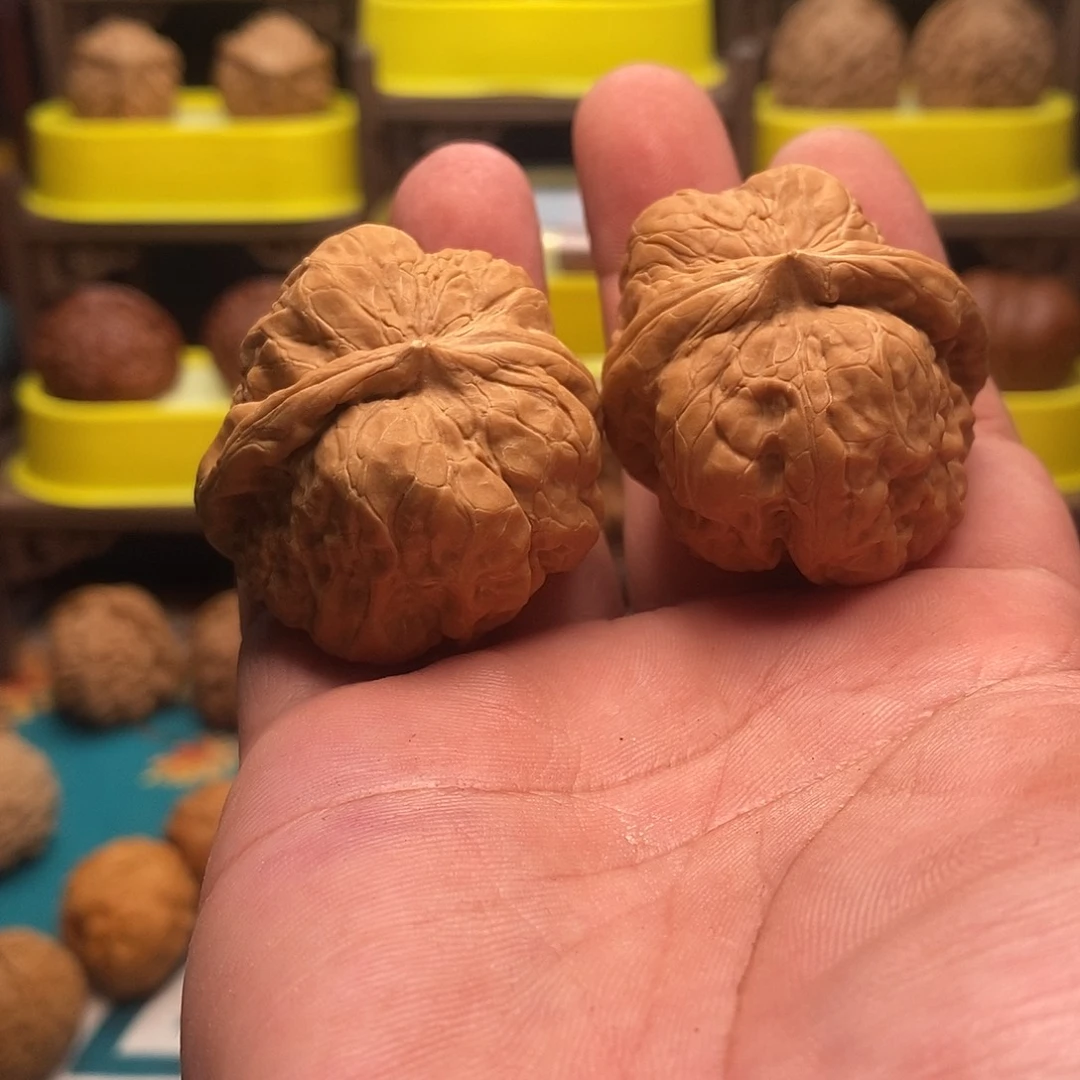 文玩核桃吊坠蛤蟆