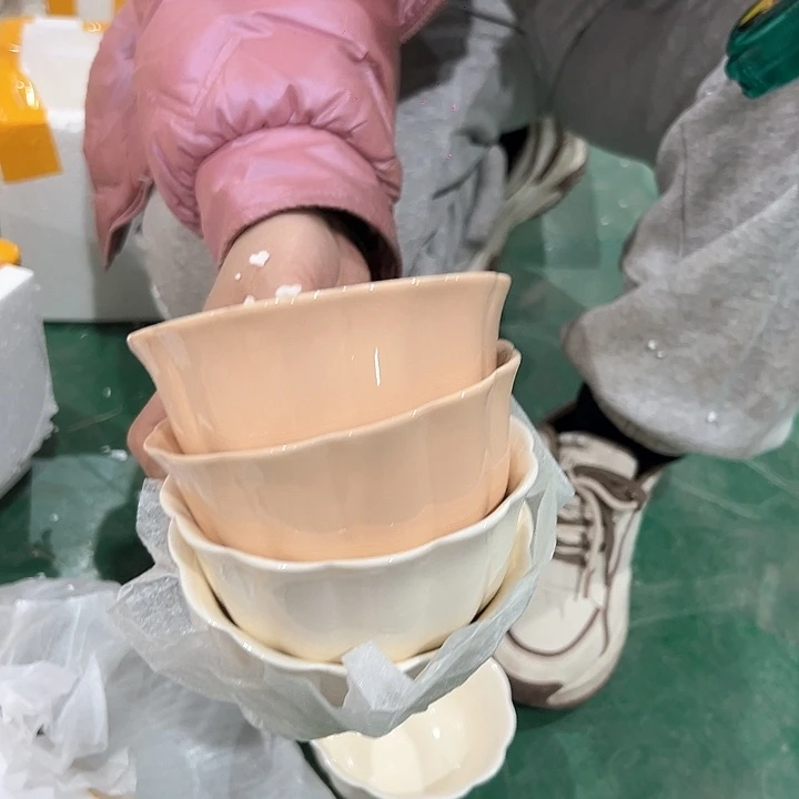 新骨瓷4.5英寸4只装颜色随机发