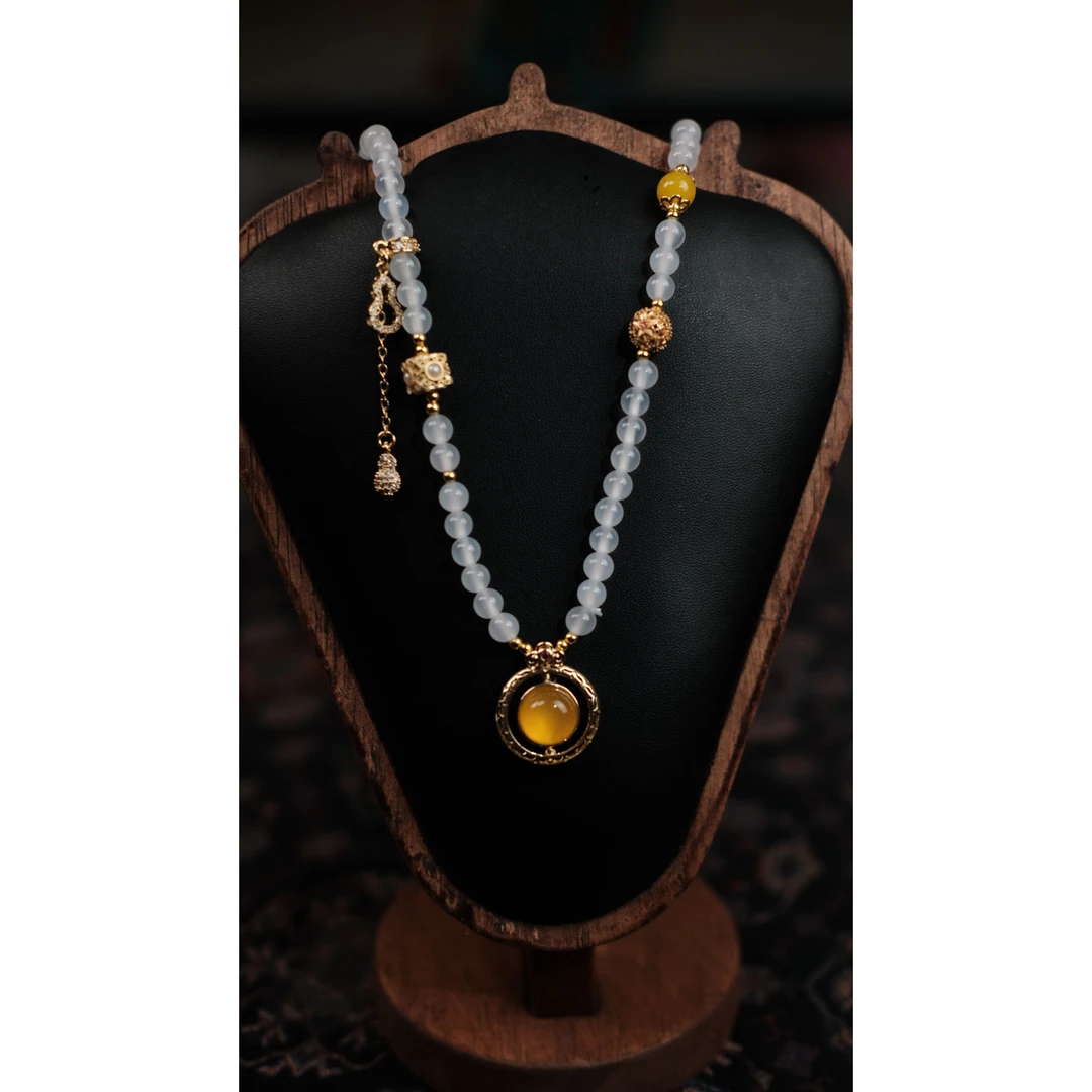 白玛瑙0.6mm毛衣链+合金ZM05