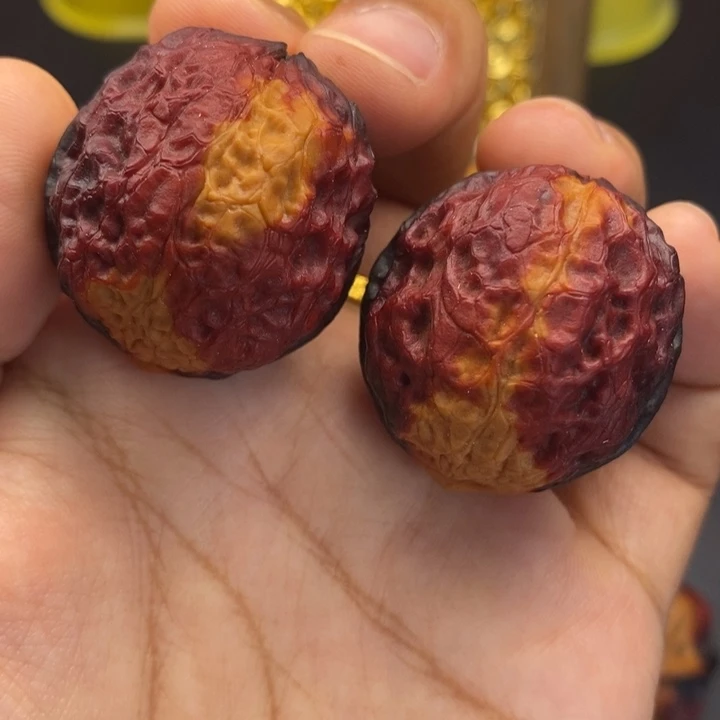 文玩核桃把件37尺蛇皮元宝