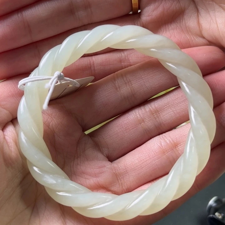 和田玉挂件未镶嵌老*