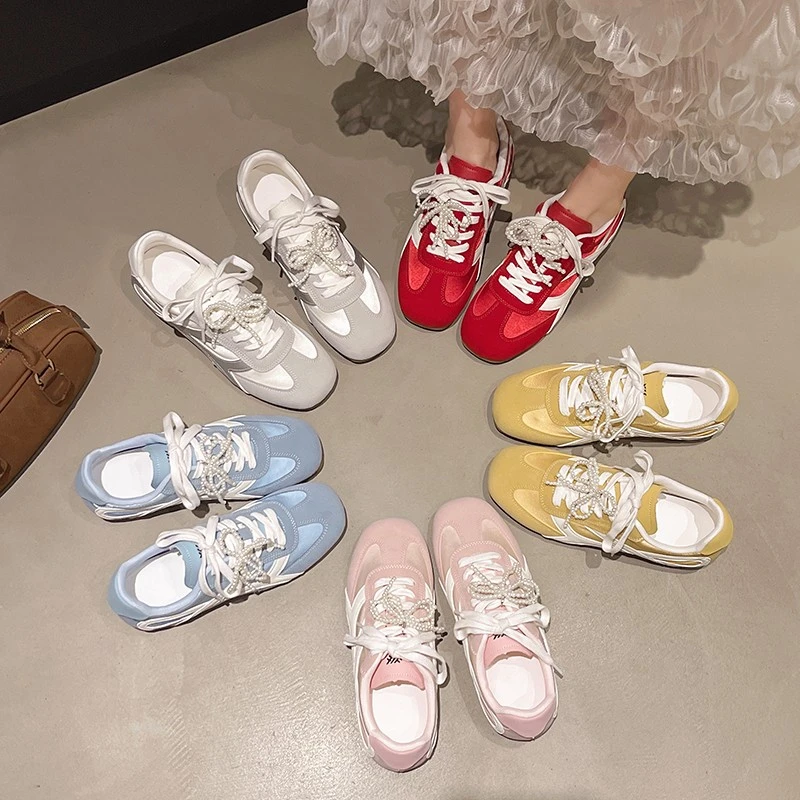 德训鞋女款2025新款夏季女鞋子网红百搭超火薄款透气休闲阿甘板鞋