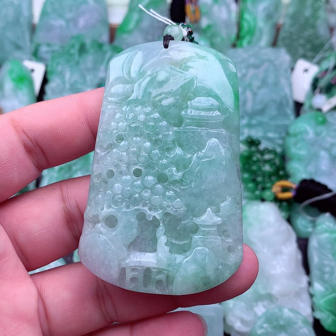 翡翠未镶嵌吊坠(不含链)