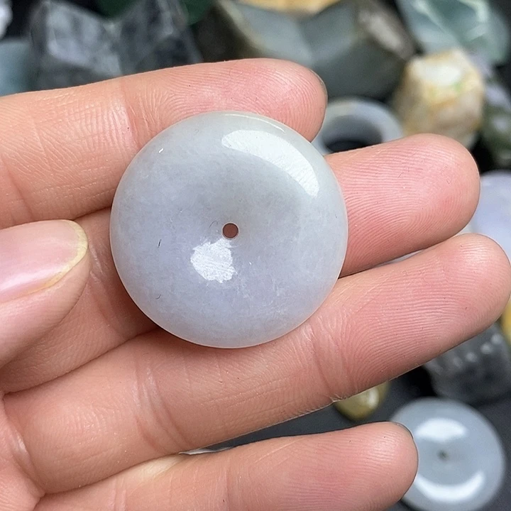 翡翠未镶嵌颈饰天然翡翠47