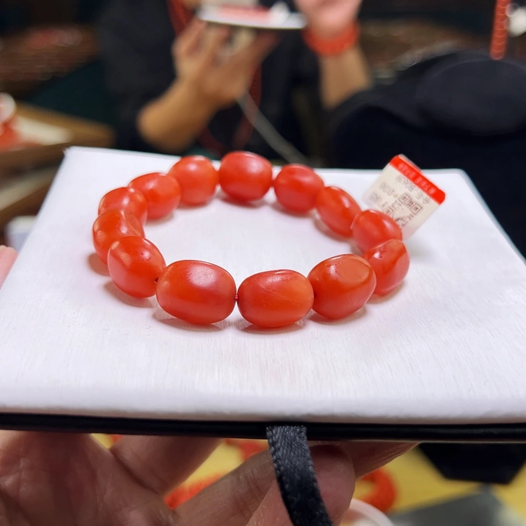 南红玛瑙未镶嵌多样性发一12mmmmm