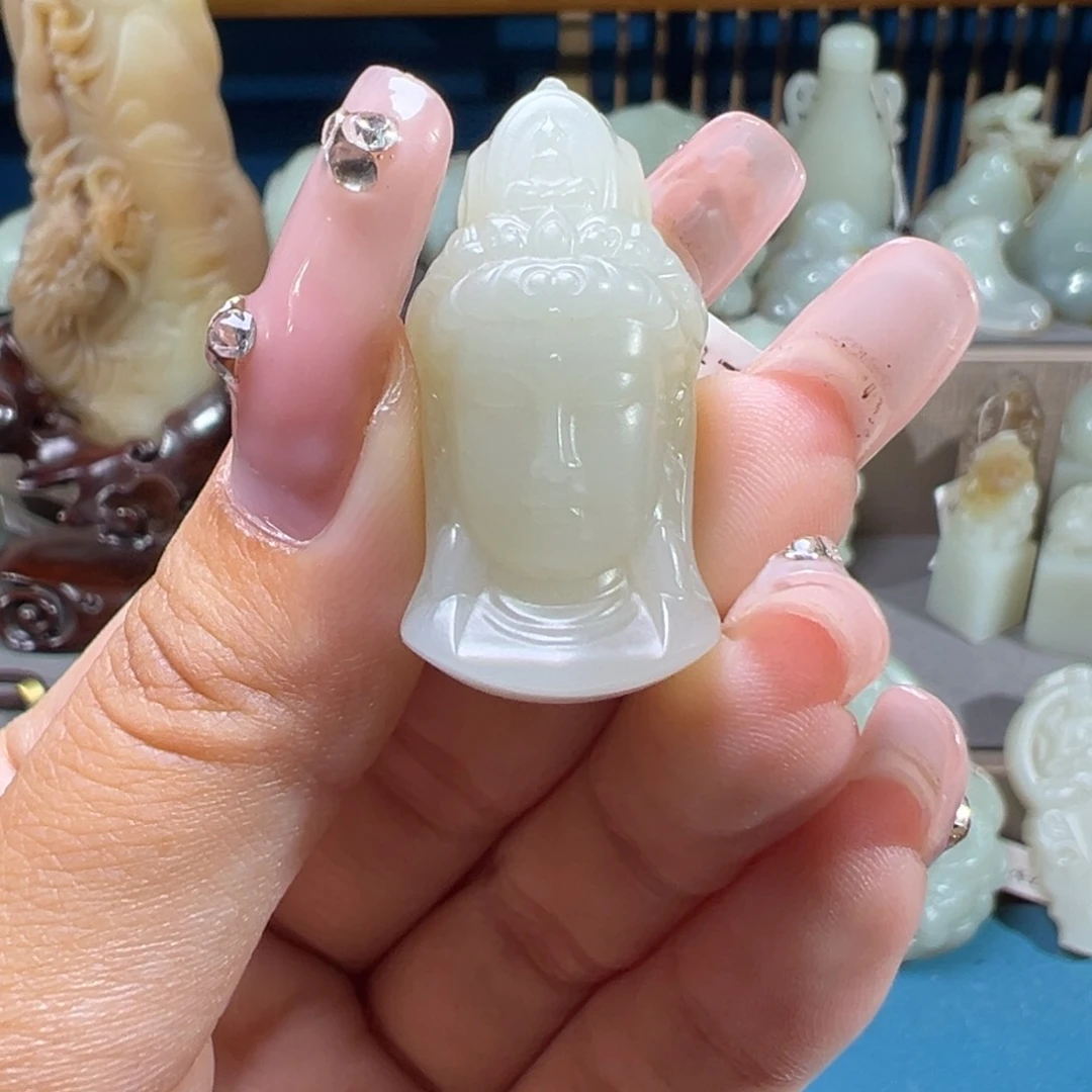 和田玉（糖玉）未镶嵌颈饰