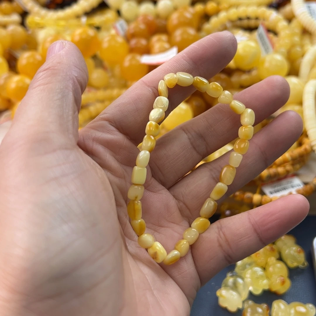 未镶嵌琥珀珠宝奇石