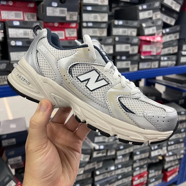 清仓 T6666 NEW BALANCE  灰银大童鞋直播微瑕疵 无售后