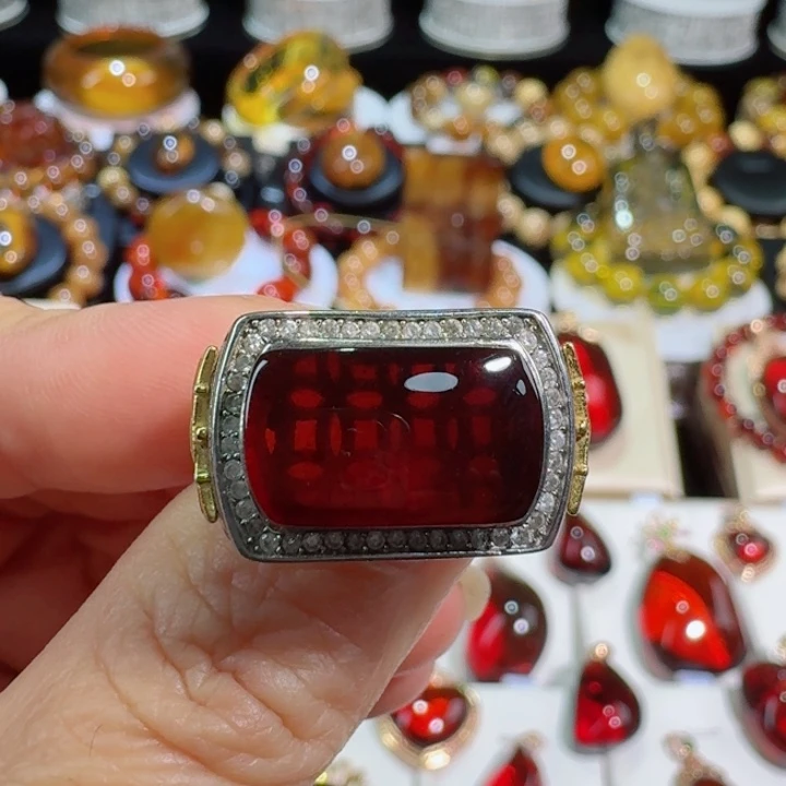 琥珀银S925镶嵌裸石天然缅甸血珀戒指