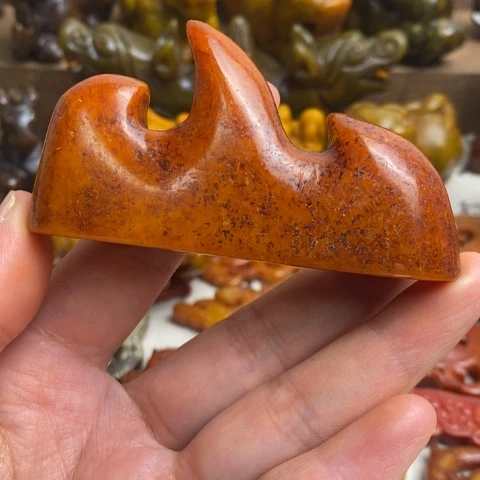 未镶嵌蛇纹石玉颈饰46
