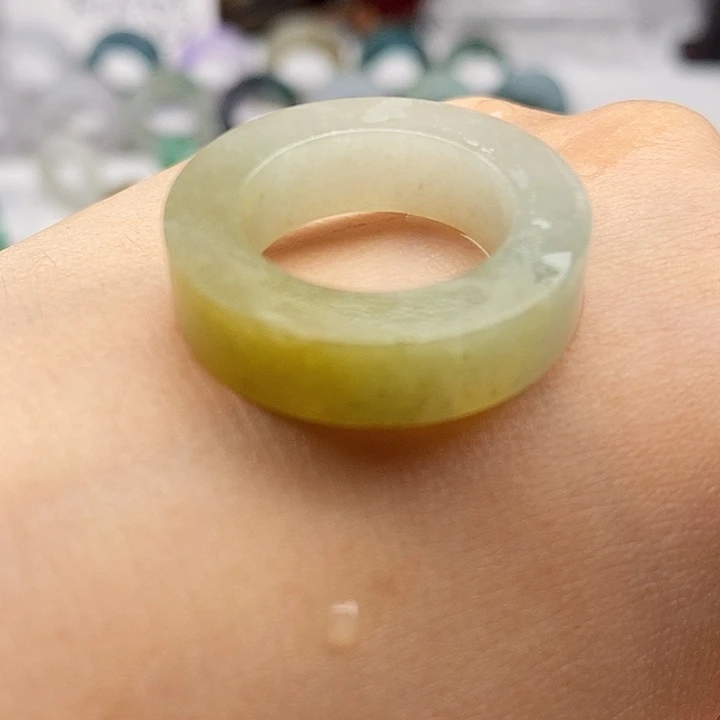 未镶嵌定制翡翠翡翠