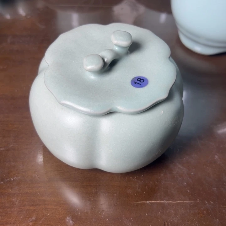 18号啦噜就饿了咯可