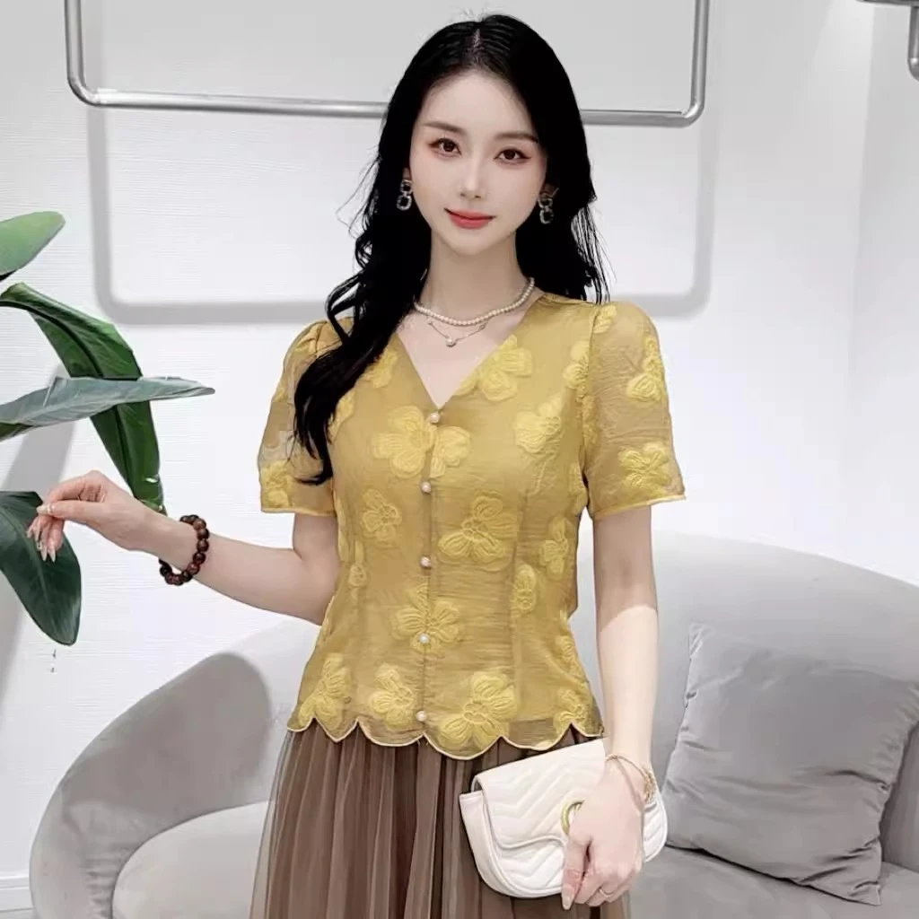 拉夏贝尔高级感提花雪纺衫女收腰上衣2025夏季洋气显瘦设计感小衫