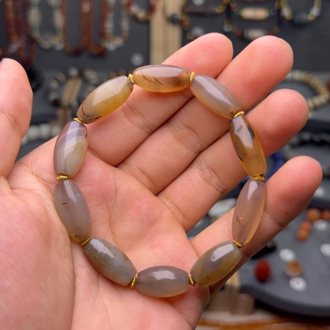 玛瑙/玉髓合金颈饰