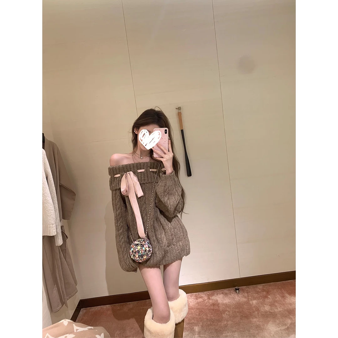 绑带一字肩长袖毛衣女秋冬软糯休闲慵懒风针织衫宽松显瘦露肩上衣