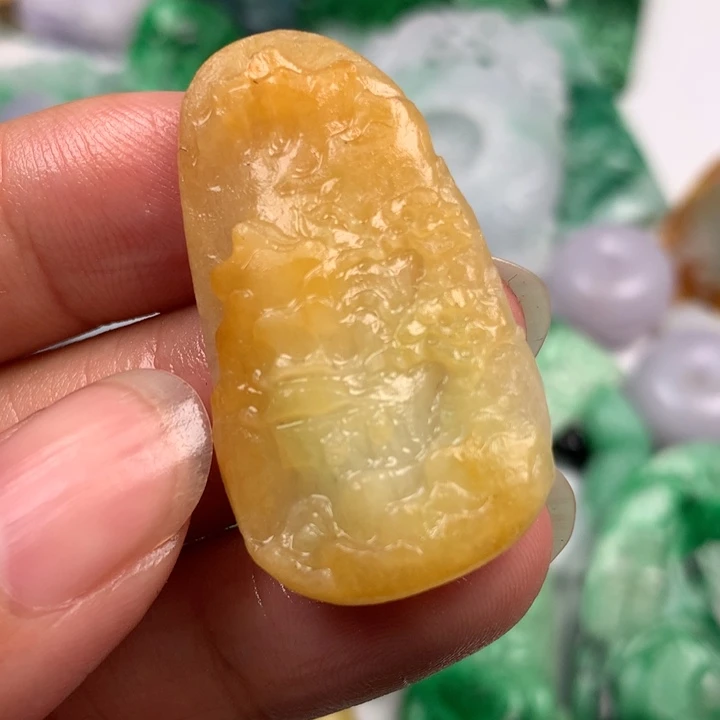 定制翡翠未镶嵌翡翠