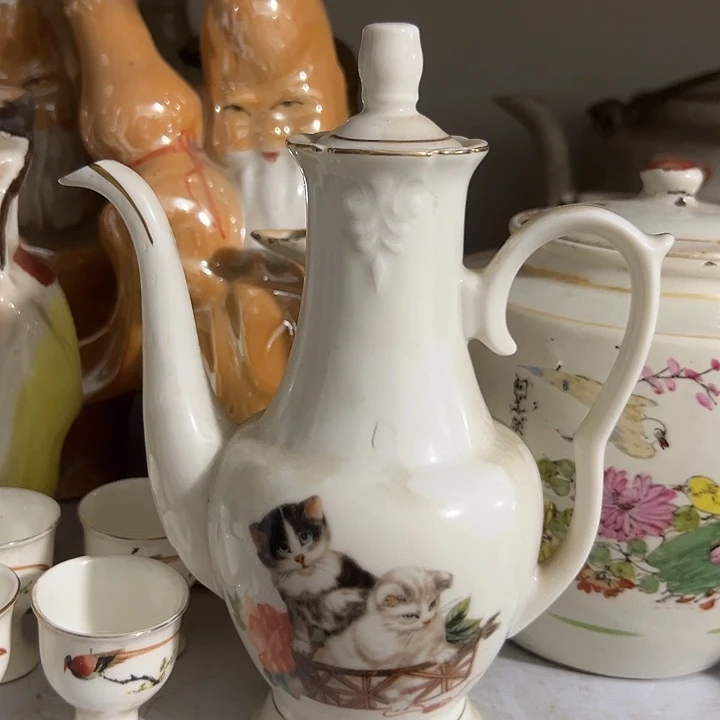 张***音瓷片陶瓷制品摆件