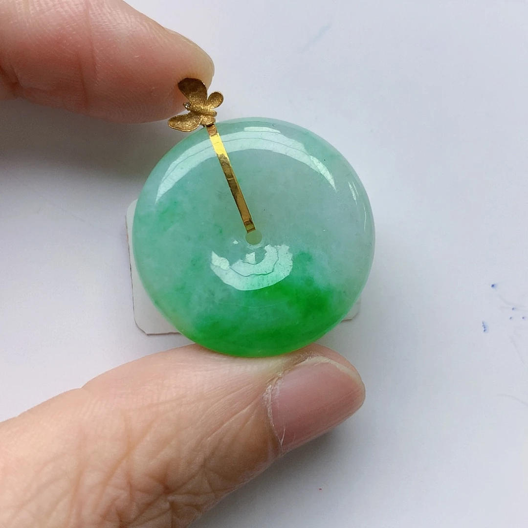 翡翠18K金镶嵌颈饰天然缅甸A货翡翠