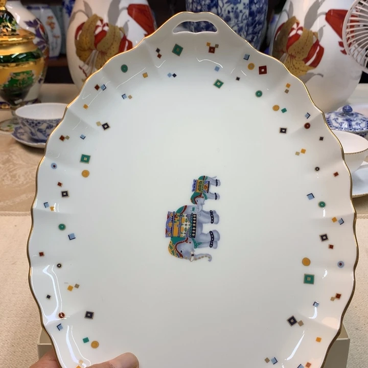 紫砂金瓷阁精品瓷器店
