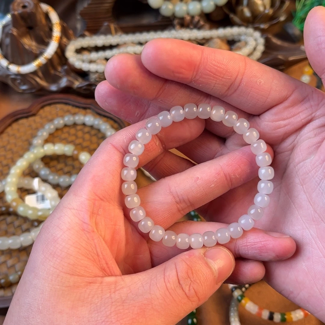 和田玉未镶嵌手链