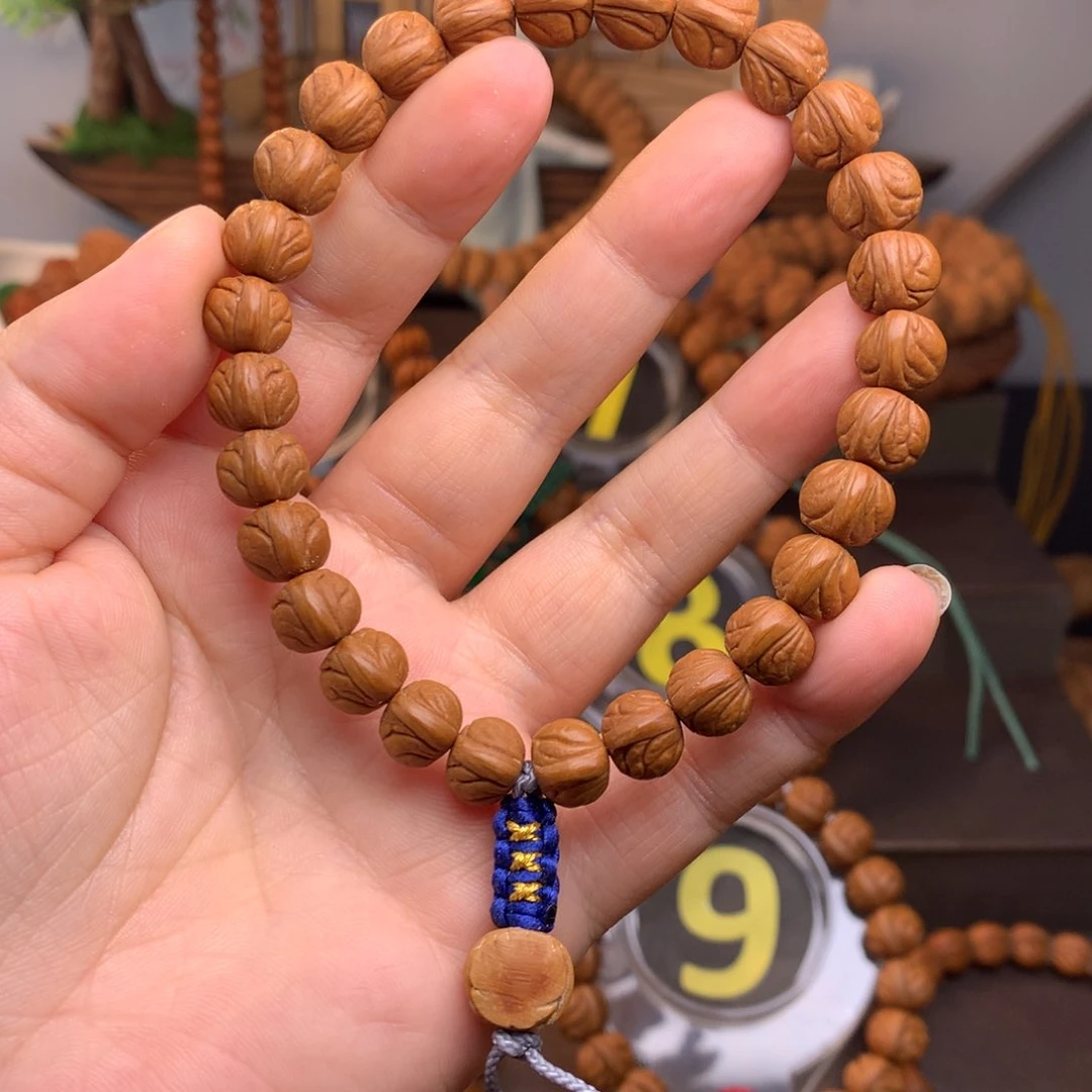 桃核手串2****花玉龙脊10尺寸