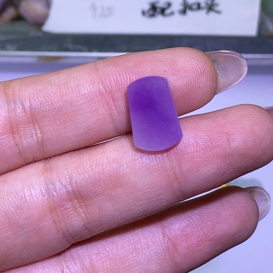 翡翠未镶嵌颈饰吊坠