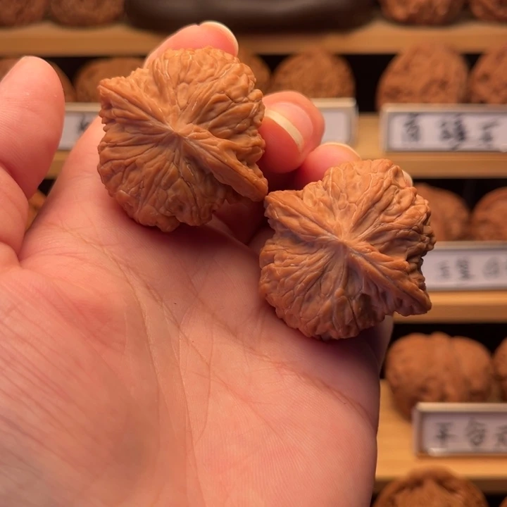 核桃40正磨。