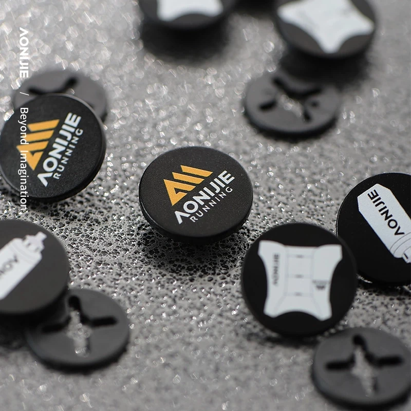 奥尼捷马拉松号码布扣牌固定扣跑步比赛号码钉越野公路跑扣带扣
