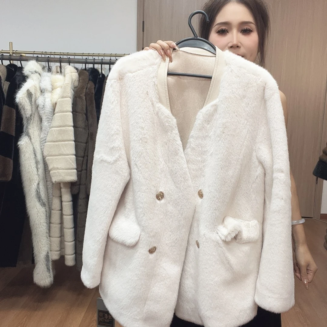 41号皮毛一体外套