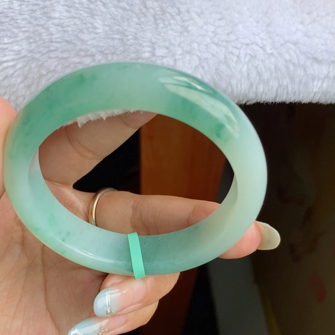 翡翠未镶嵌手镯39号【芙蓉底0结构阳翠绿花】