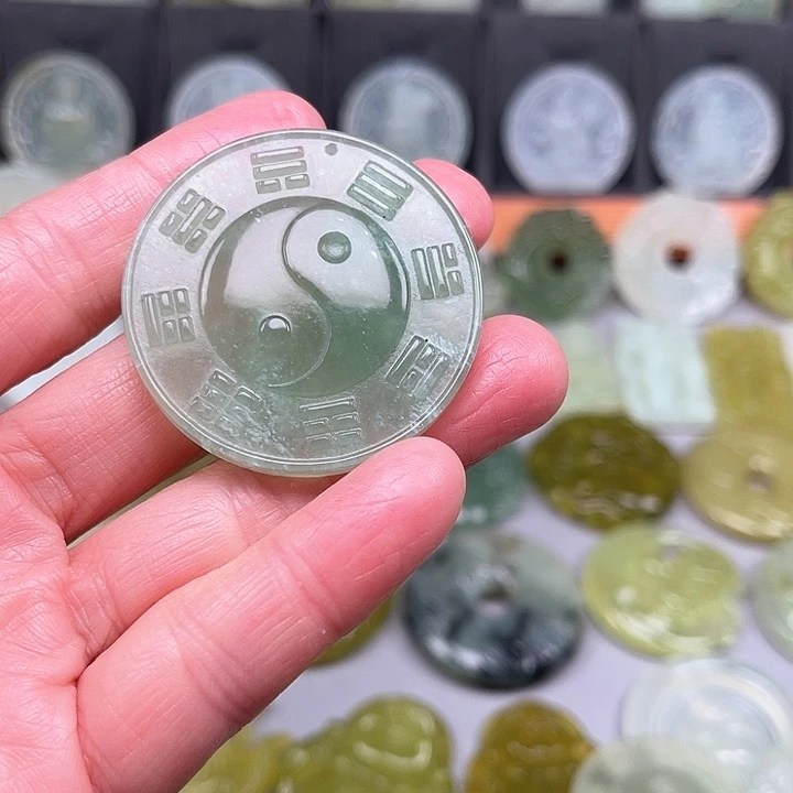 未镶嵌岫玉吊坠(赠链)紫****來