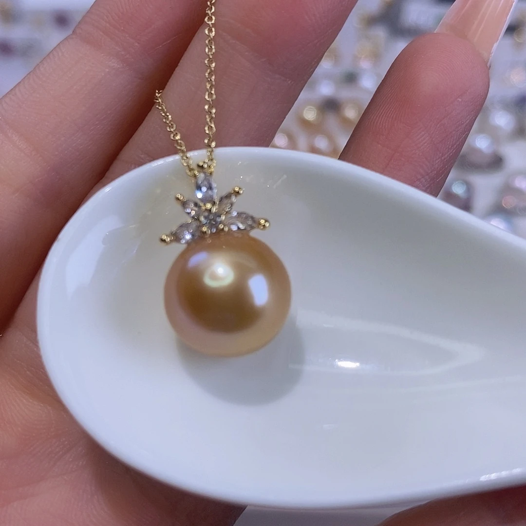 淡水珍珠合金颈饰