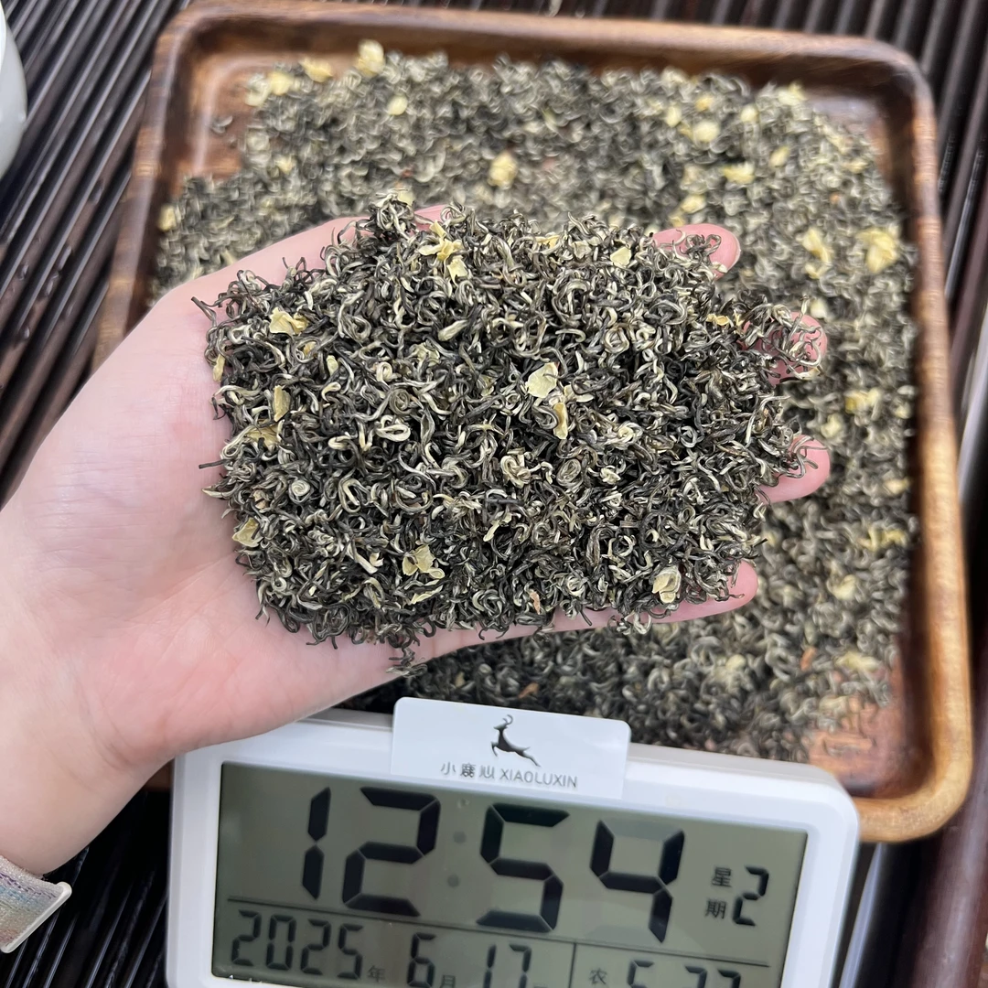 ①茉莉飘雪  小鹿收茶茉莉绿茶 横县茉莉花 6月17