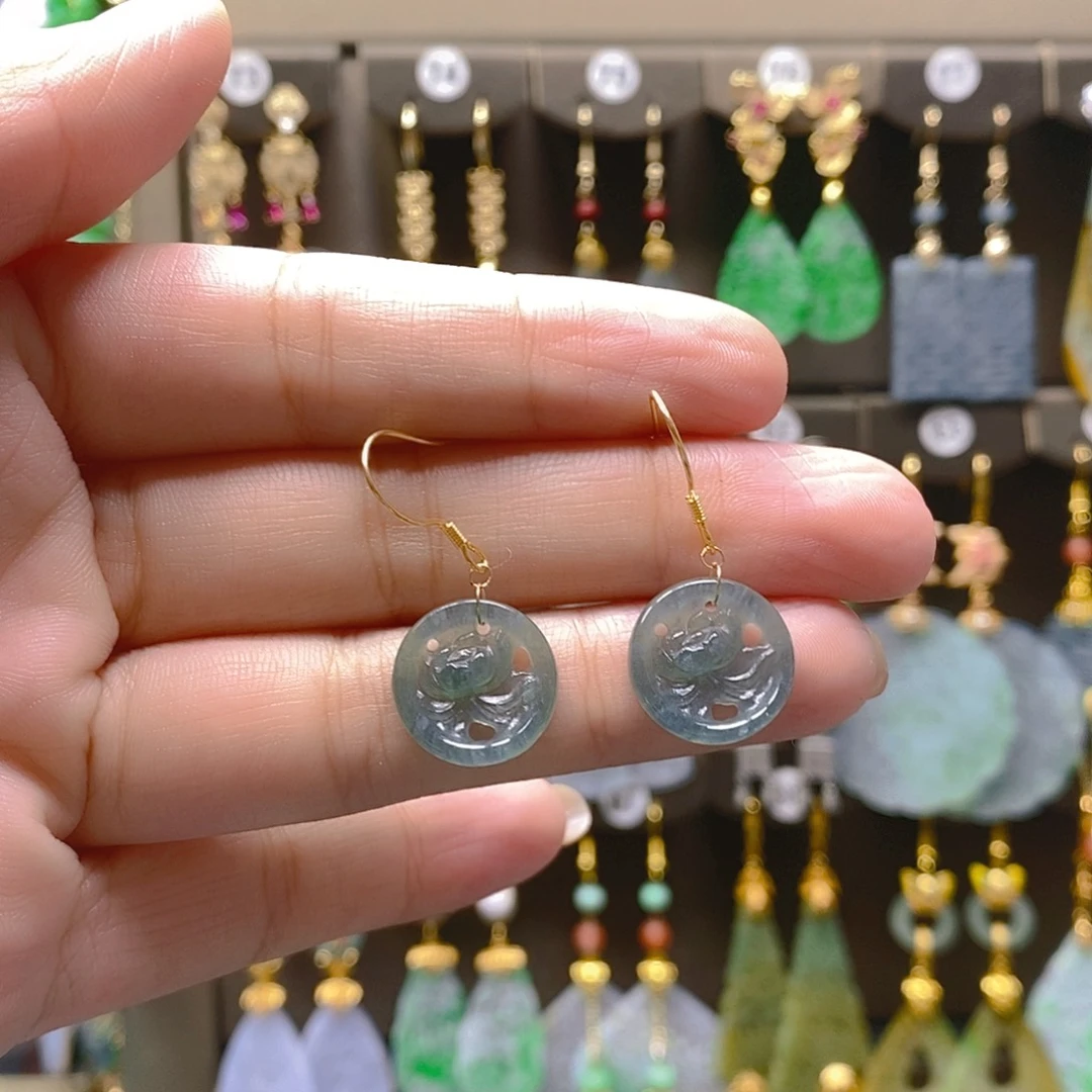 未镶嵌翡翠耳饰翡翠