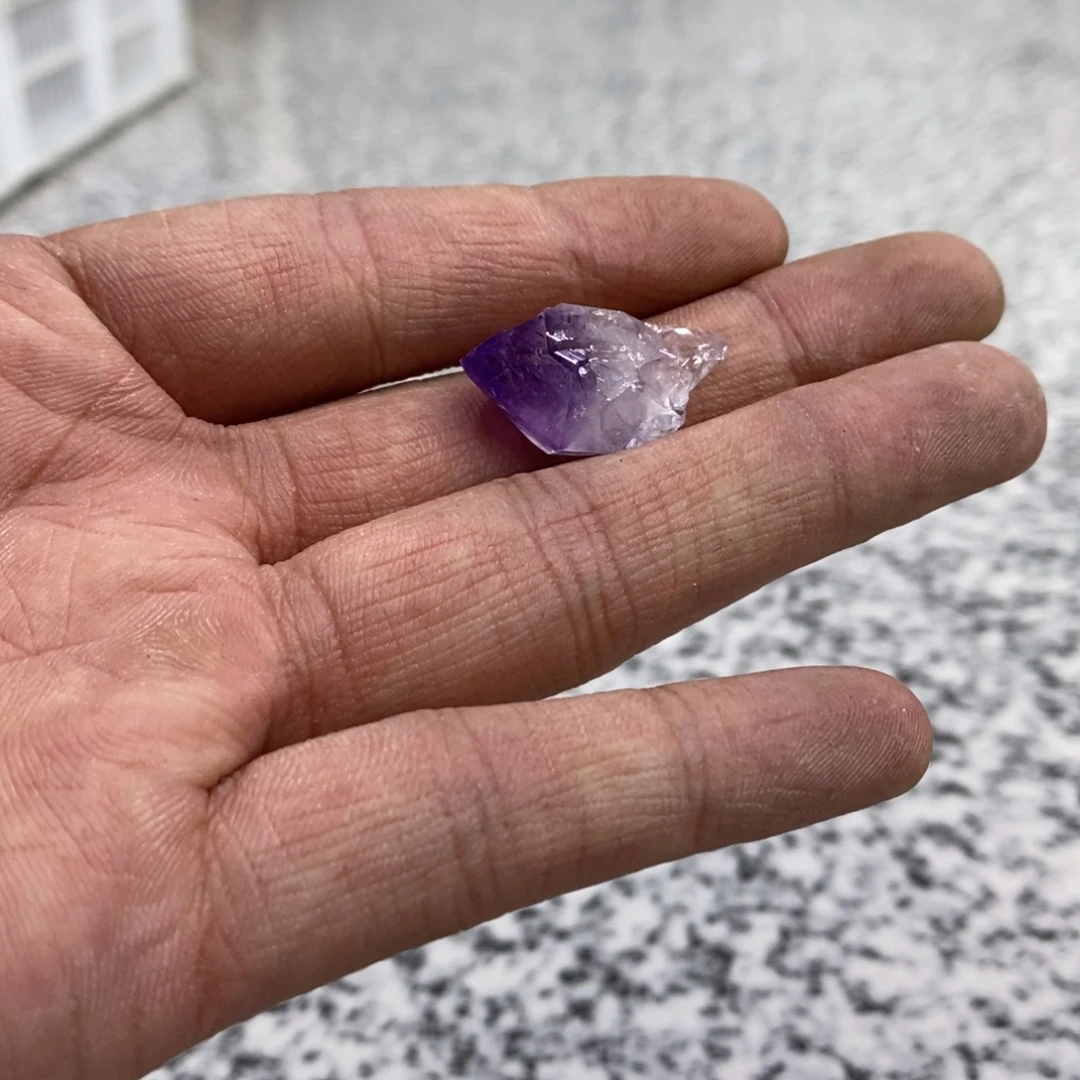 咕***噜查罗石未镶嵌摆件048