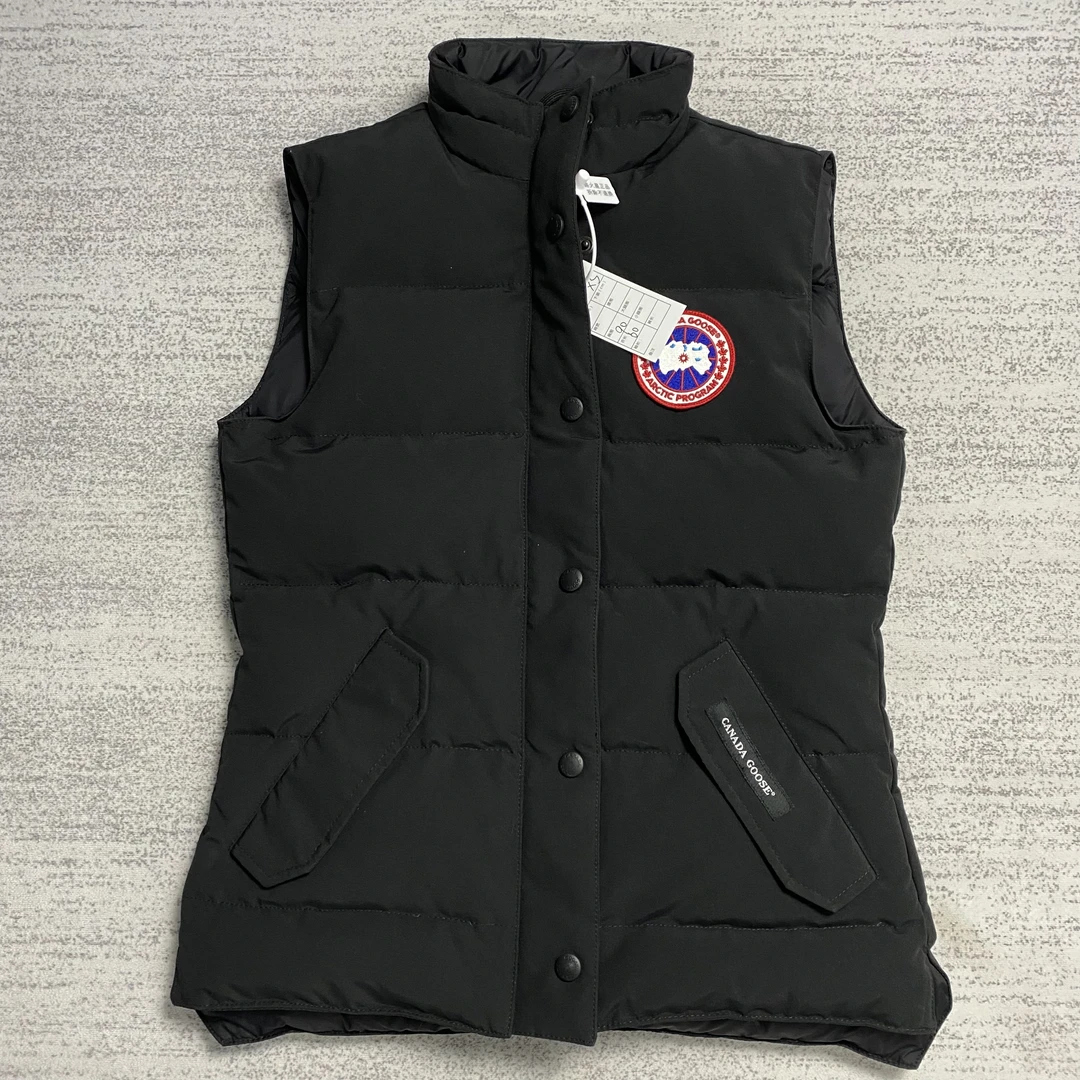 99新 CANADA GOOSE 加拿大鹅 黑色马甲背心羽绒服 女款XS